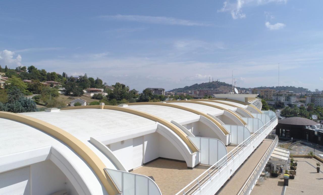 Oasi Smart Rooms Caltanissetta Buitenkant foto